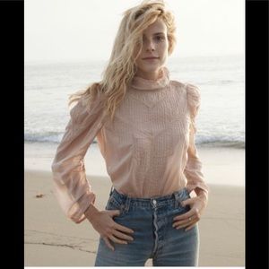 Dôen Albertine top in light pink. Size Medium.